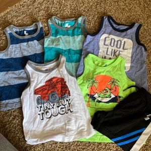 Lot of six items size 12-18 months